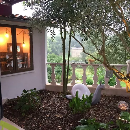 La Maison Des Vallees