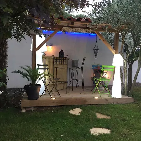 Guest house La Maison Des Vallees